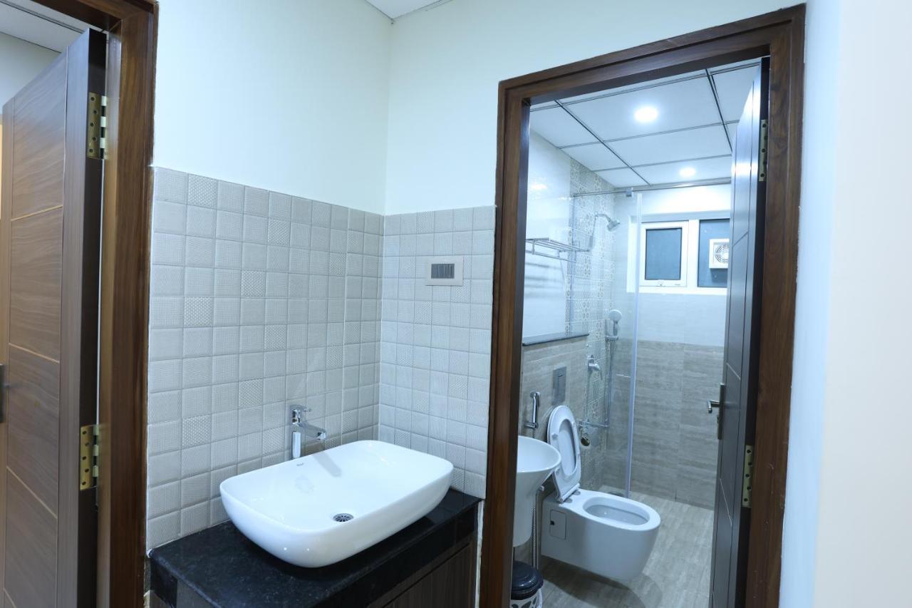 Minas Manor Hotel Tiruchirappalli Екстериор снимка