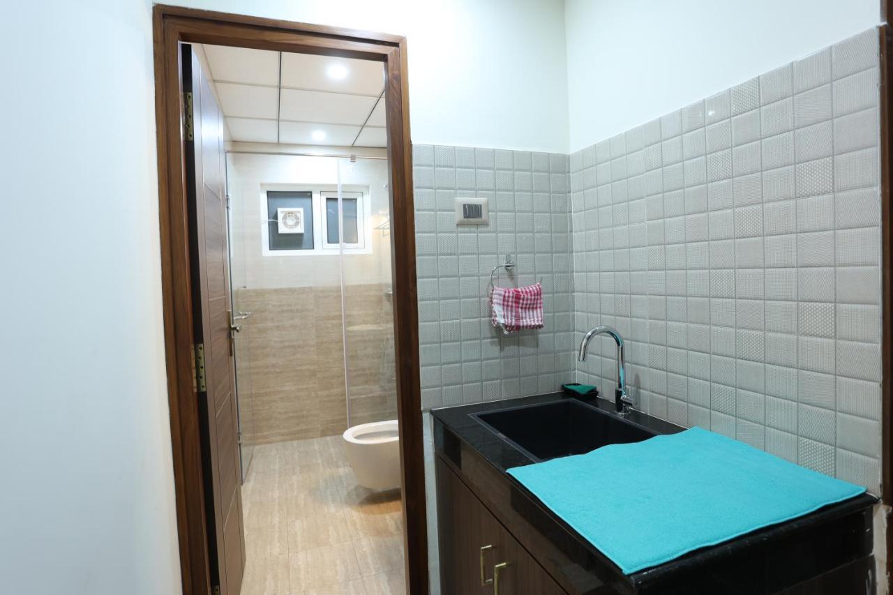 Minas Manor Hotel Tiruchirappalli Екстериор снимка
